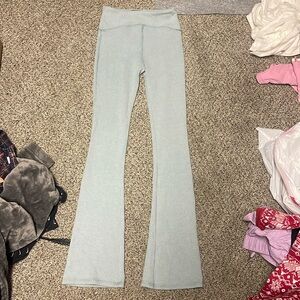 Wild fable Flare leggings